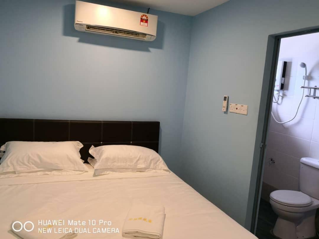I Love U Bnb 爱乐游民宿 步行5 分钟到码头 Semporna Exterior photo