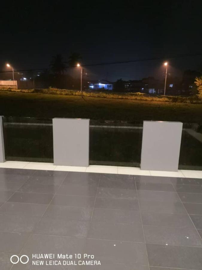 I Love U Bnb 爱乐游民宿 步行5 分钟到码头 Semporna Exterior photo